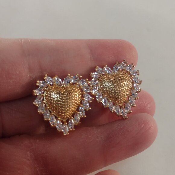 18K Yellow Gold Filled Heart White Diamond Zircon Earrings Gorgeous Gift - Picture 6 of 12